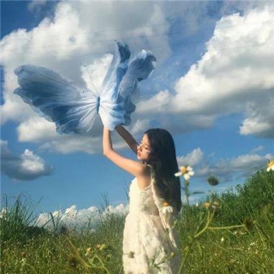 名导之孙恋爱脑怒怼网友，被批炫富，整整一周持续发酵